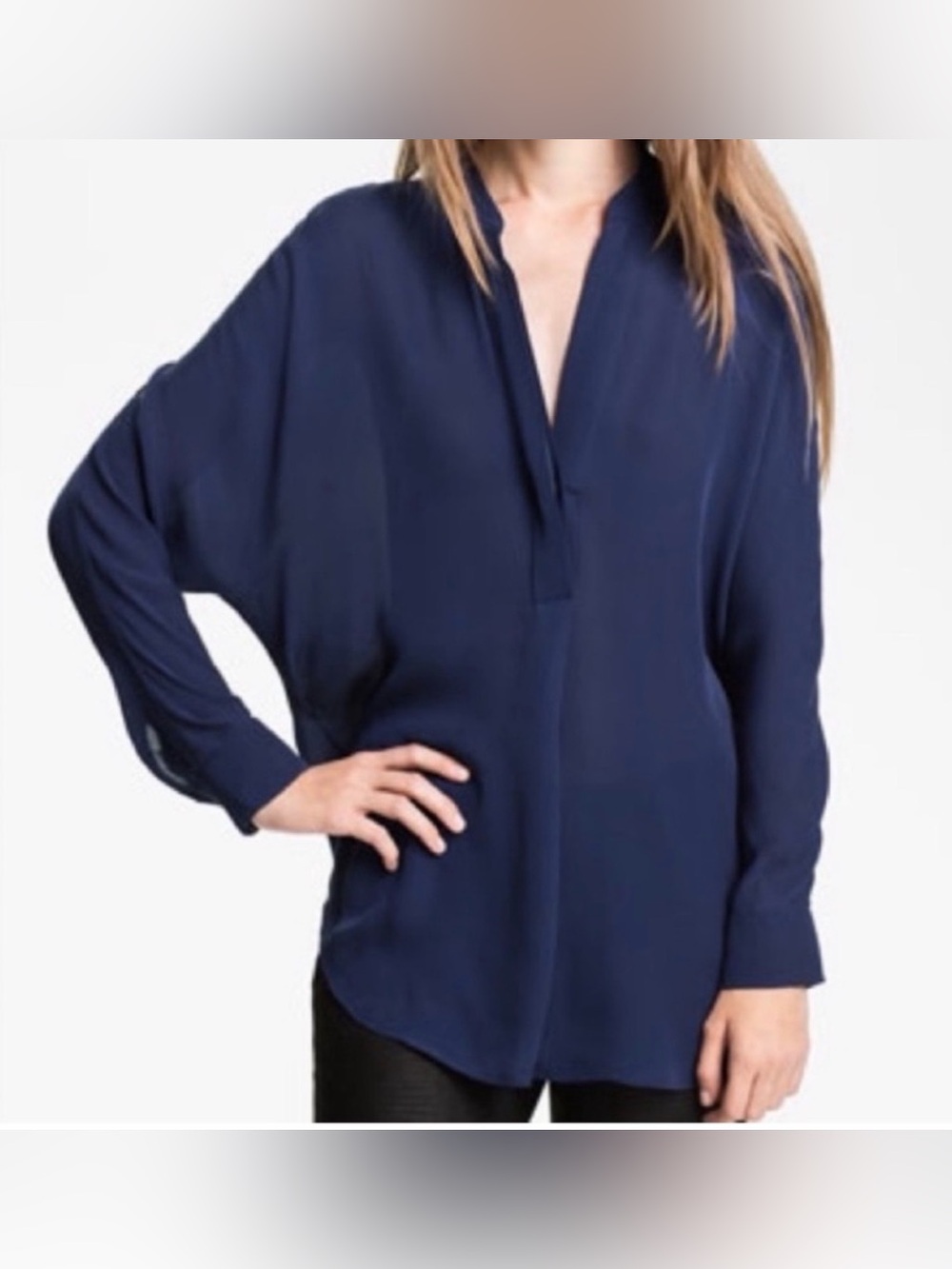 Vince Silk V-Neck Tunic Blouse in Navy Blue size medium